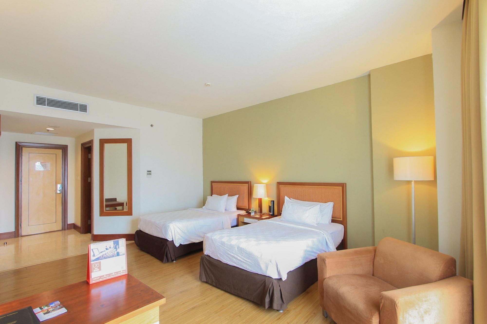 Swiss-belhotel Maleosan