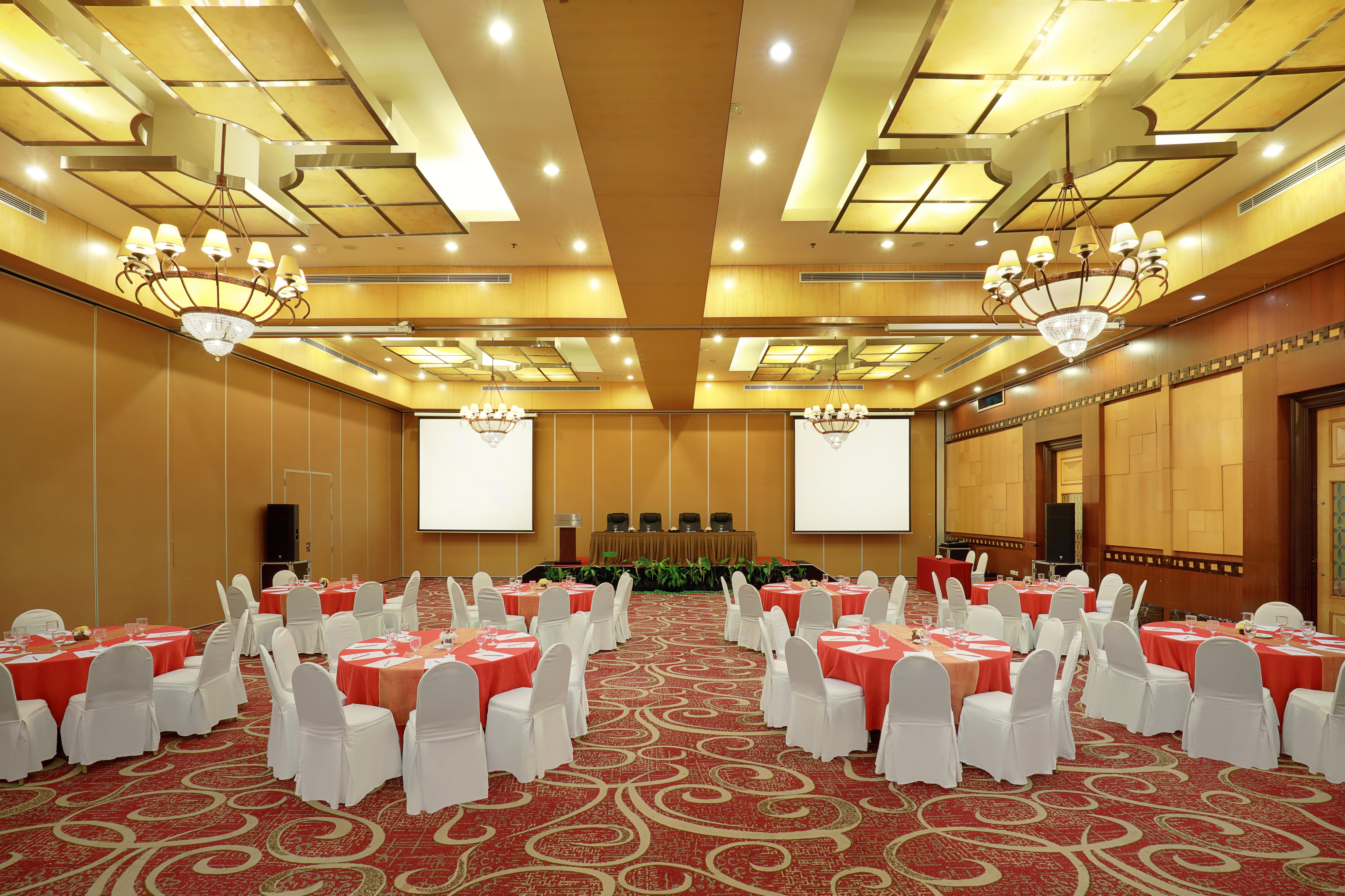 Swiss-belhotel Maleosan 4* Manado